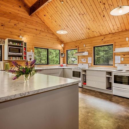Altamont Lodge Wanaka Bagian luar foto